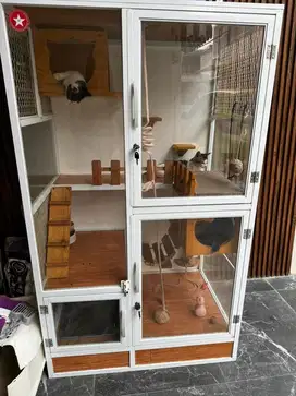 Kandang kucing bekas 3 lantai