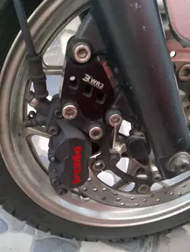 Motor Yamaha MT 25 2015