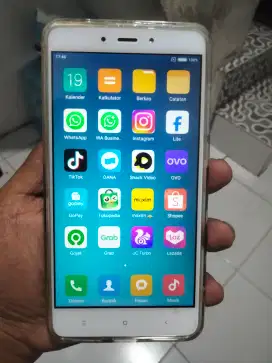 Xiaomi redmi note 4 Mulus Siap pakai