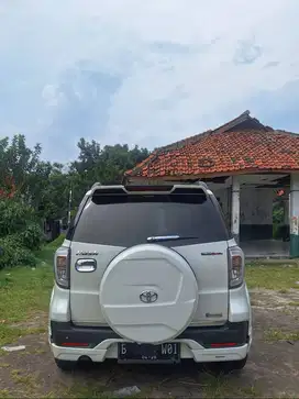 Toyota Rush 2016 1.5 Bensin TRD Sportivo Ultimo Tahun 2016