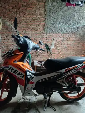 Honda blade 125