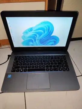 Laptop asus Vivobook Max X441S