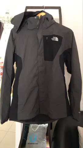 The North Face Rain jacket Size Men’s S/M