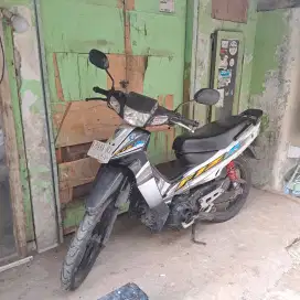 Yamaha f1zr fiz