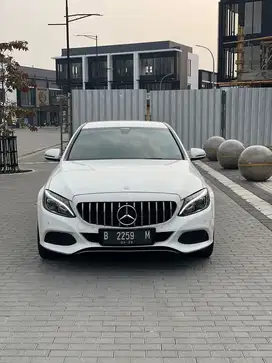 Mercedes-Benz C200 AMG 2015