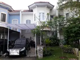 Dijual MURAH Rumah BSD De Latinos - Cluster Hacienda. MILIK PRIBADI