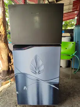 Kulkas Panasonic 2pintu normal orisinil