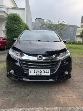 Honda Odyssey tipe S tahun 2014 AT
