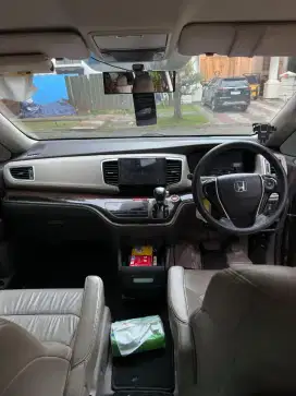 Honda Odyssey tipe S tahun 2014 AT