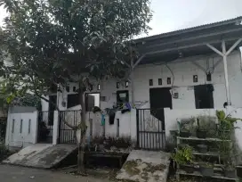 Dijual kontrakan di perumahan cluster