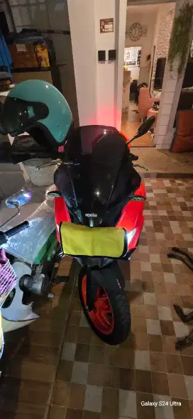 APRILLIA SRGT200 Tahun 2023