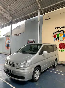 Nissan Serena 2005 Bensin