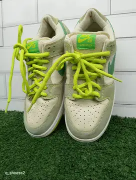 Sepatu Nike Sb dunk grenn Apple
