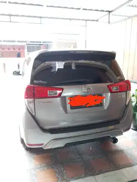 Innova Reborn diesel matic 2017