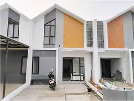 RUMAH SHM READY STOCK DI PONDOK CABE, AKSES TOL 10 MENIT
