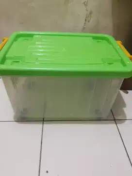 Dijual box contener