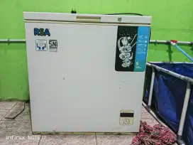 FREZEER RSA 200 L