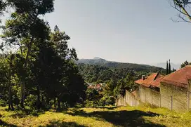 TANAH SIAP PAKAI PAGERWANGI LEMBANG