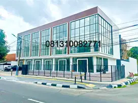 Ruko Baru 3 Lt + Rooftop Siap Huni Di Pusat Bisnis Rawamangun Jaktim