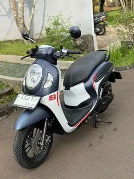 Honda Scoopy Fashion Thn 2024 Biru Putih Mulus
