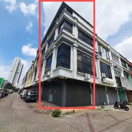 Ruko Bagus 3 Lantai Terawat Strategis Rungkut Megah Raya Surabaya