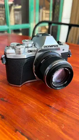 Olympus OM D10 mark II