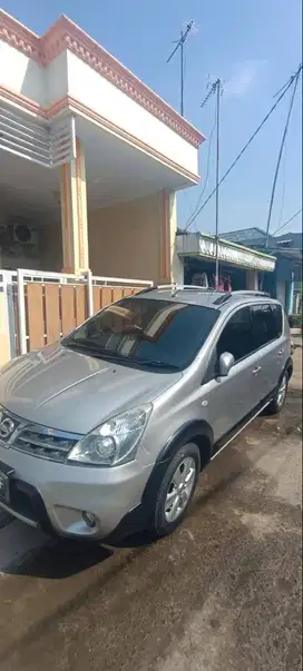 Dijual Livina X Gear 2011 - Kondisi Sangat Baik
