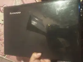 Laptop Ideapad 300