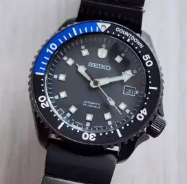 Seiko x Wena 4R35-03B0 Premium Black Limited Edition JDM