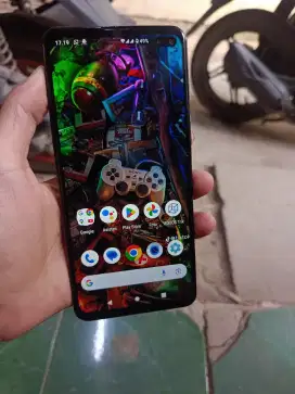 Sharp aquos sense 4 Plus 8/128 No minus ..