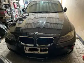 bmw 320i e90 LCI 2012