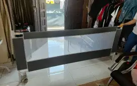 Pagar pengaman tempat tidur bayi/baby