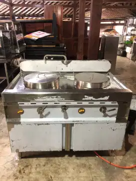 Kompor dandang 2 tungku 
high pressure Like new
Uk 120x75x86
harga 5jt