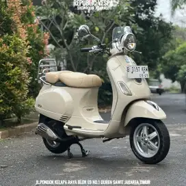 JUAL CEPAT VESPA LXV 150 3V TAHUN 2014 RARE UNIT