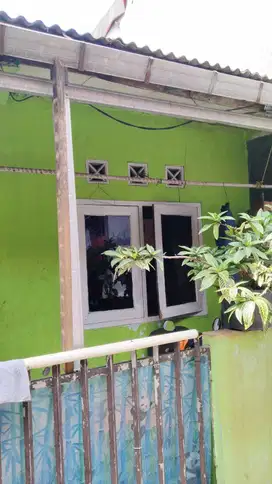 Rumah dijual di Kalisari, Jakarta Timur