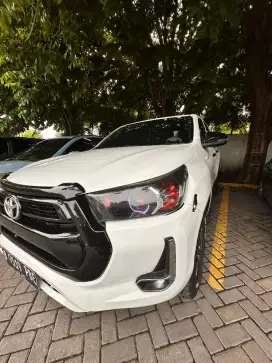 MOBIL TOYOTA HILUX 2020 DIESEL