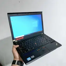 Laptop lenovo thinkpad x230 core i5 ram 8Gb hardsik 320GB backlite