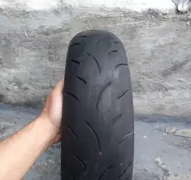 Ban maxxis victra uk 110 / 80 ring 14