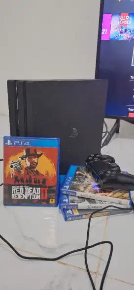 PS 4 Pro 1TB (Include Kaset & Akun, total 40+ game)
