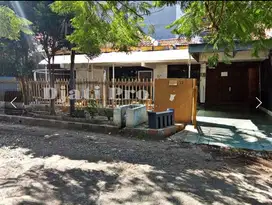 Dijual Rumah 1,5 Lantai Di Dharmahusada Selatan Dekat Depot Bu Rudi