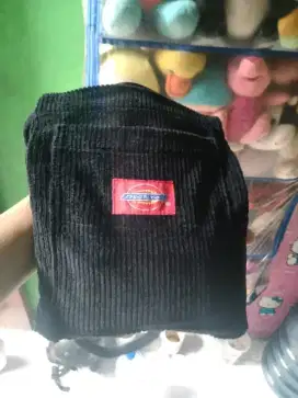 tas selempang pria