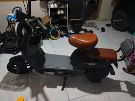 Dijual Sepeda Listrik U-Winfly