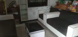 Dijual sofa dan, meja