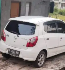 Toyota Agya G matic 2017 tgn 1 an sendiri pjk on