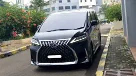 Km24rb lexus lm350 executive vip 4 seater 2020 hitam