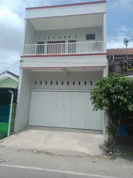 Ruko strategis pinggir jalan utama di Ngabeyan Kartasura