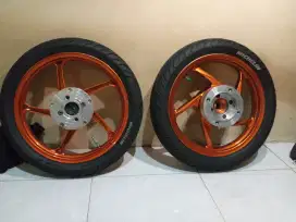 velg Vario SP OLD buat PCX 160 CBU dan ban Michelin 1set