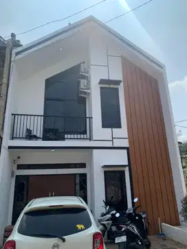 2 lantai rumah harga Terjangkau 3 kamar tidur