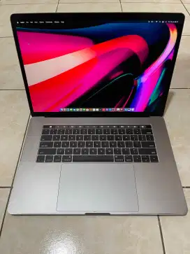 Apple Macbook Pro 2017 15inch Touchbar