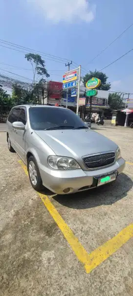 Kia sedona AT 2002 2.0 bensin